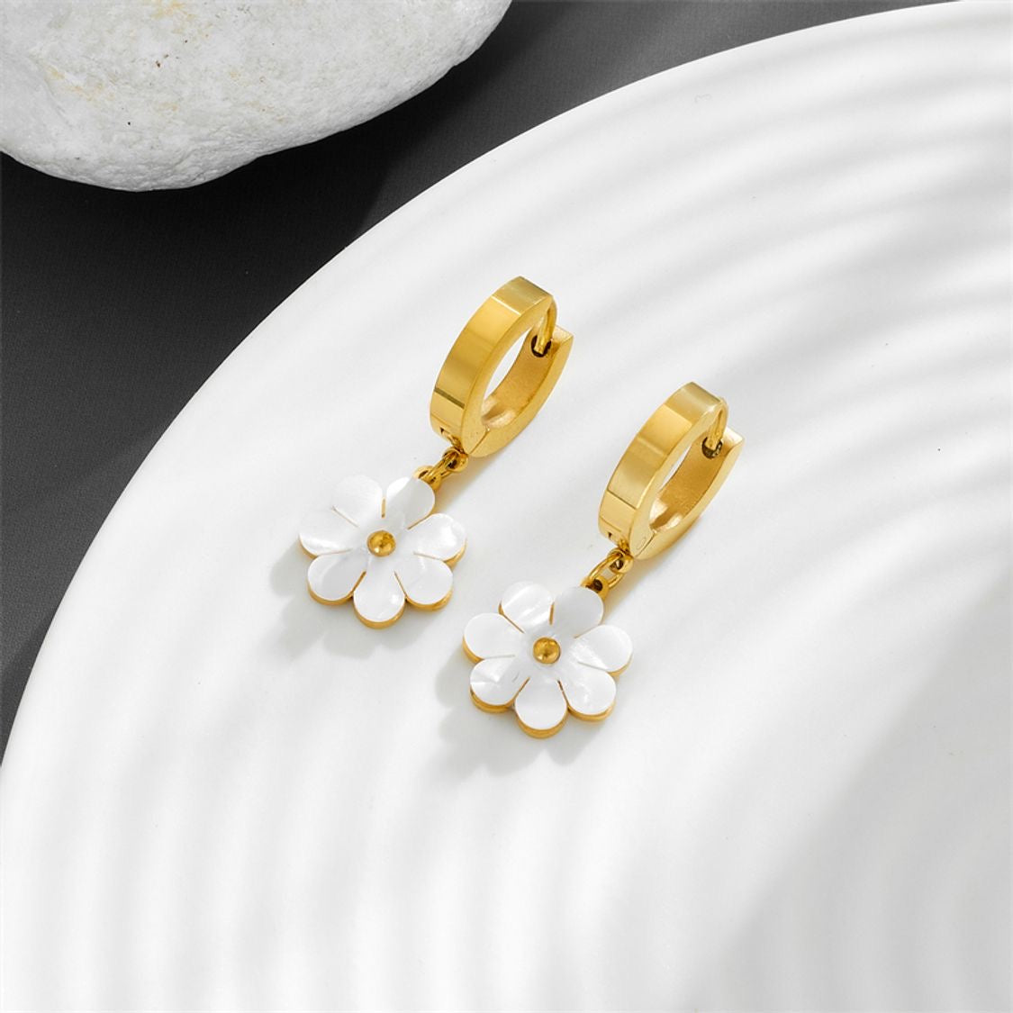 Chella Flower Earrings