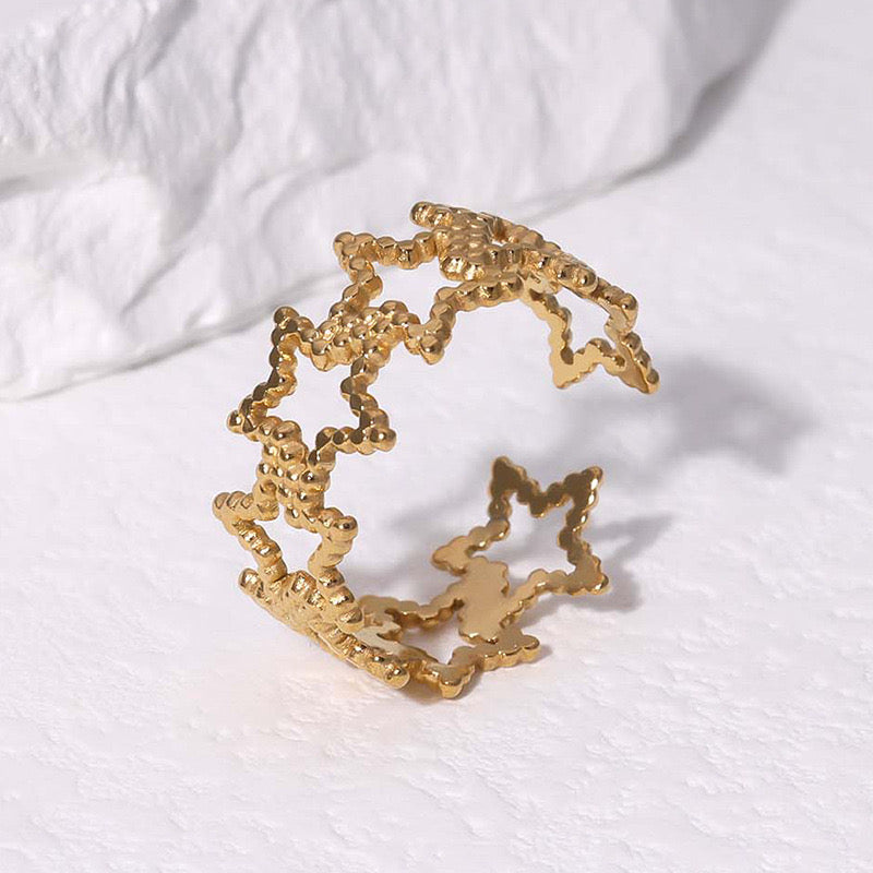 Star ring