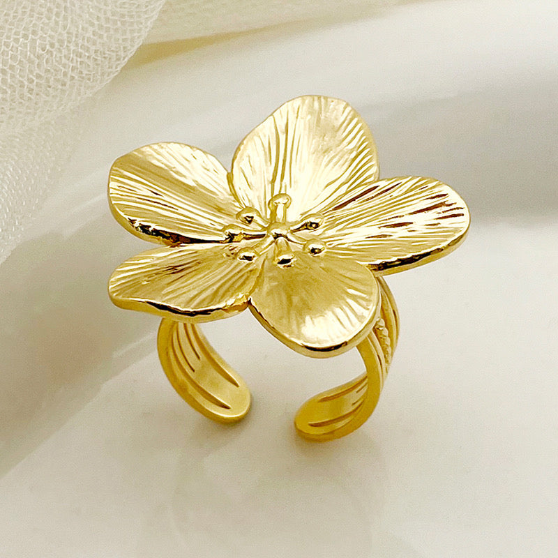 Blossom Ring
