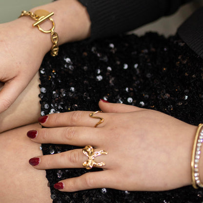 Bow Ring