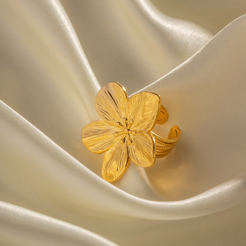 Blossom Ring