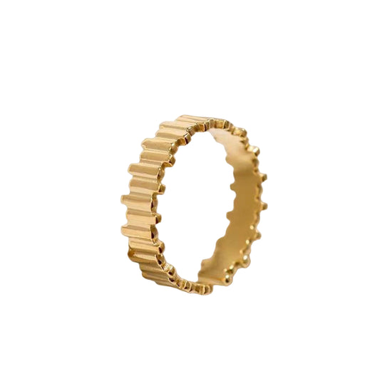 Ribbed Ring