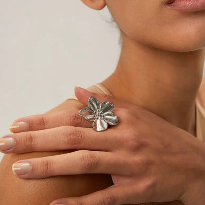 Blossom Ring