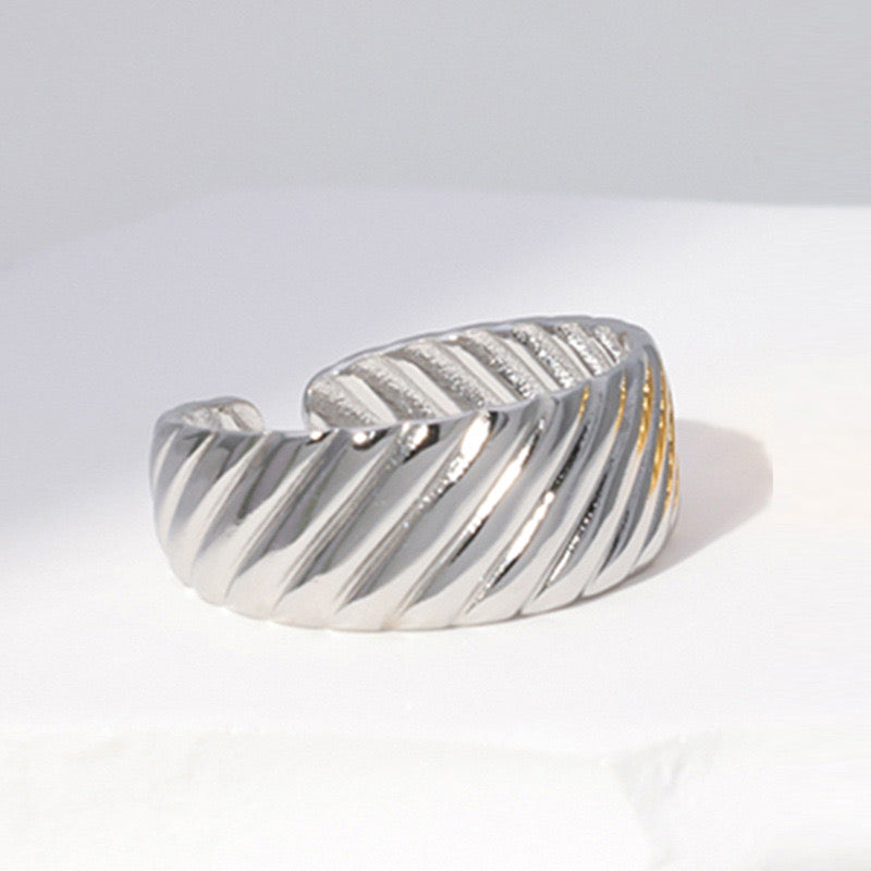 Riri Ring