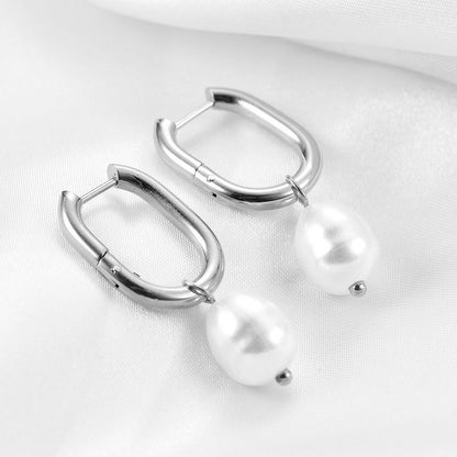 Oval Pearl Earrings