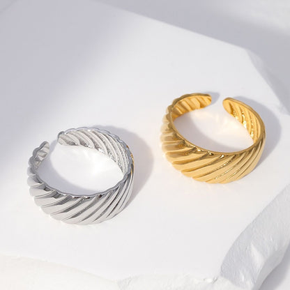 Riri Ring